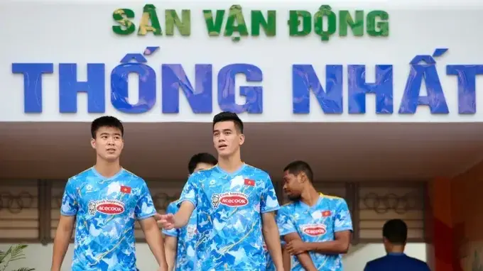 Đội tuyển Việt Nam hào hứng trở lại sân Thống Nhất